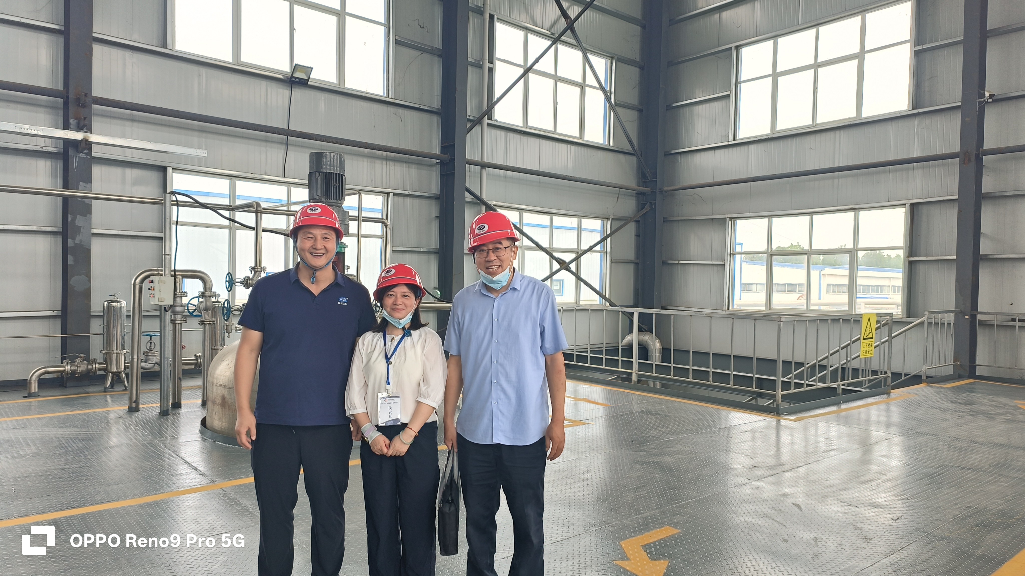 湖北省农药协会参访团莅临农达生化调研交流(图6) 湖北省农药协会参访团莅临农达生化调研交流(图6)